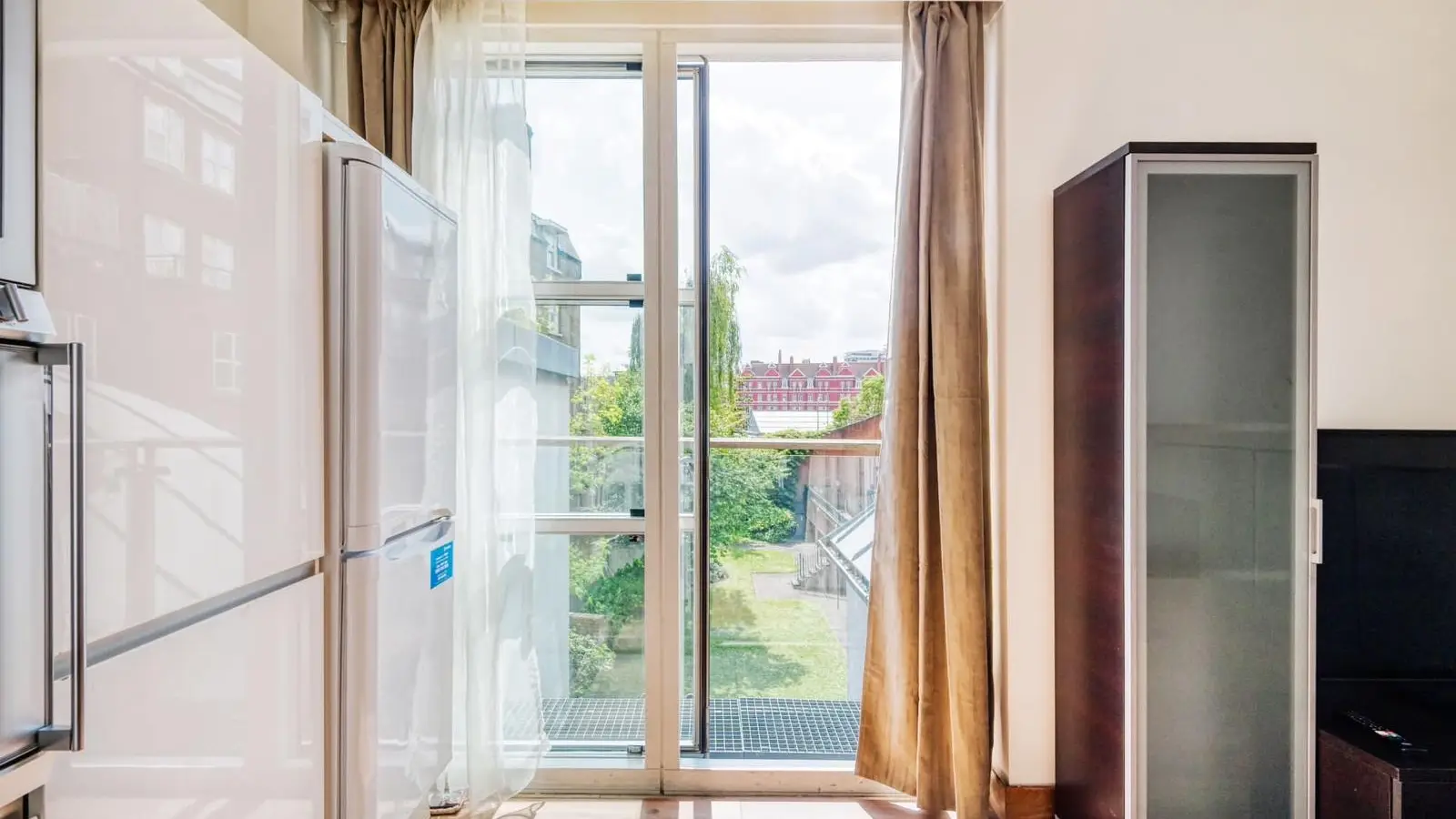 Flat Burne Street in City of Westminster