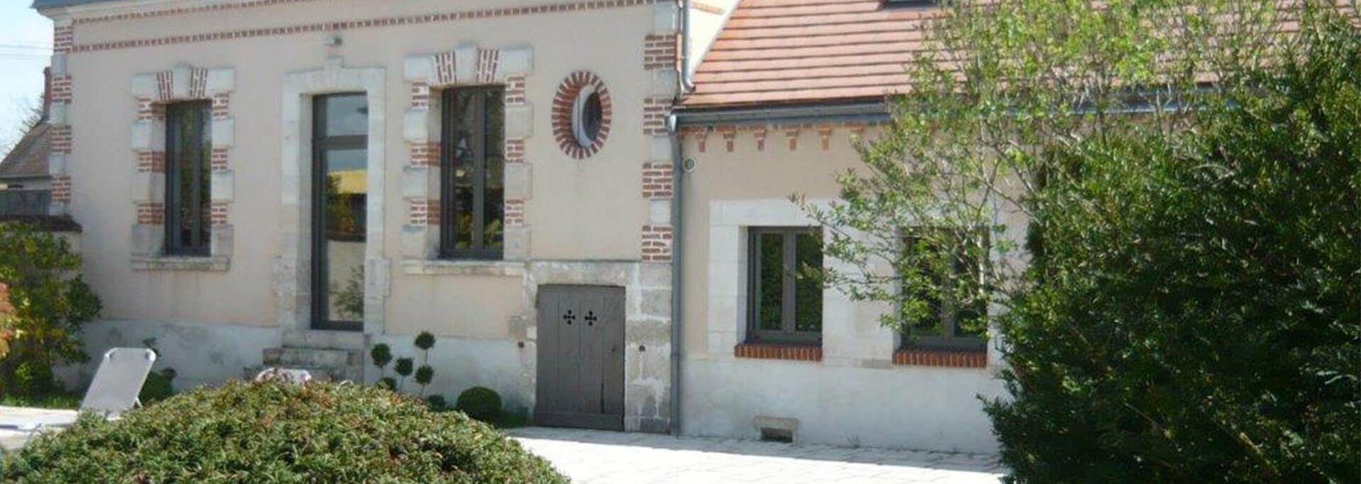 Flat Place Wolfang Amadeus Mozart in Fleury-les-Aubrais