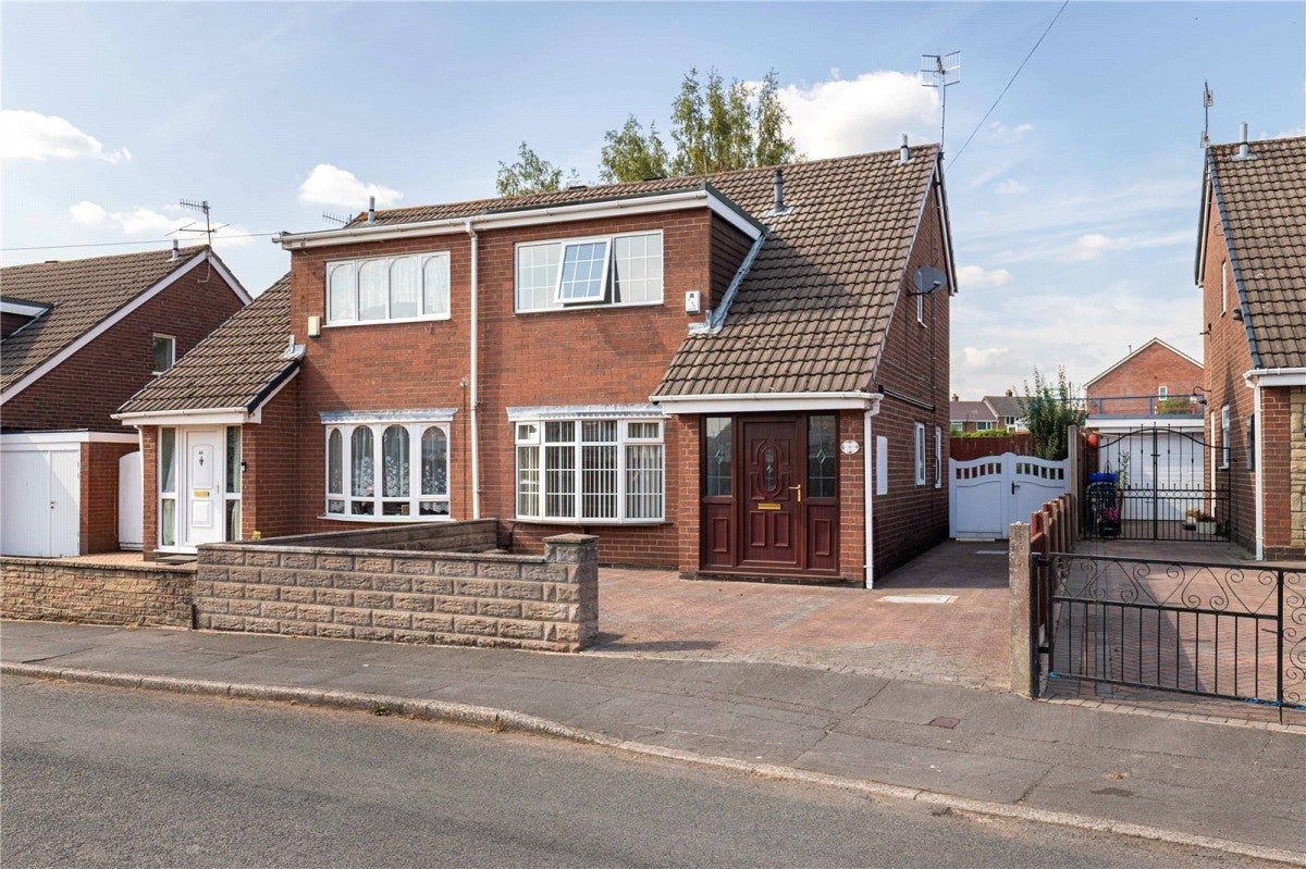 House Malstone Avenue in Stoke-on-Trent