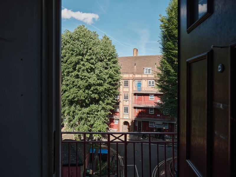 Room Flockton Street in Greater London