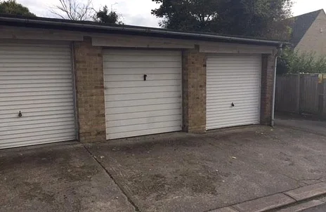 Flat Millway Close in Oxford