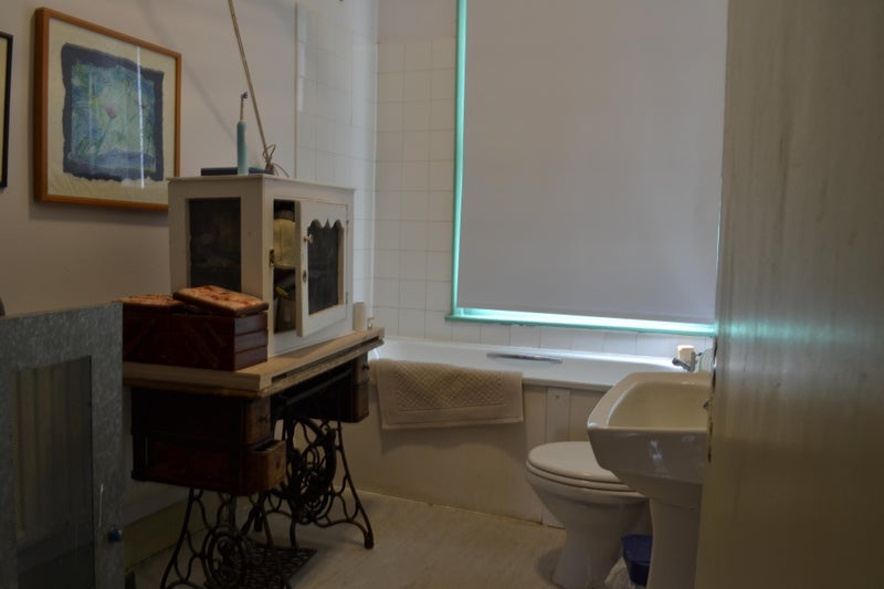 Room Northchurch Road in Greater London