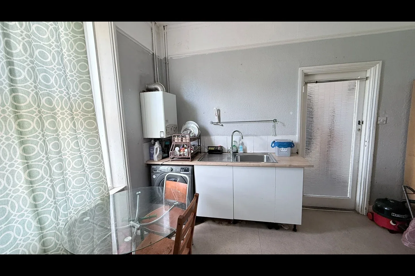 Room Burnt Ash Road in Greater London