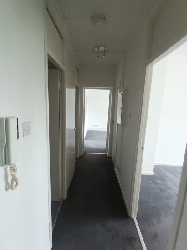 Flat Clapham Common North Side in Greater London