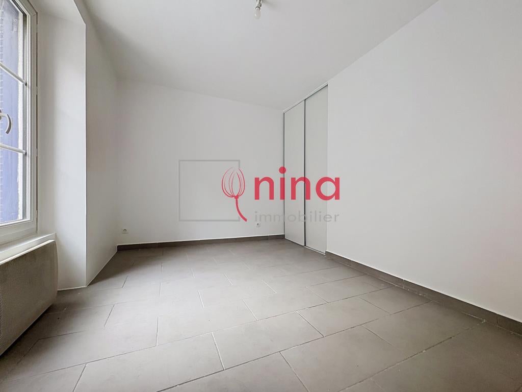 Flat Grande Rue in Juvisy-sur-Orge