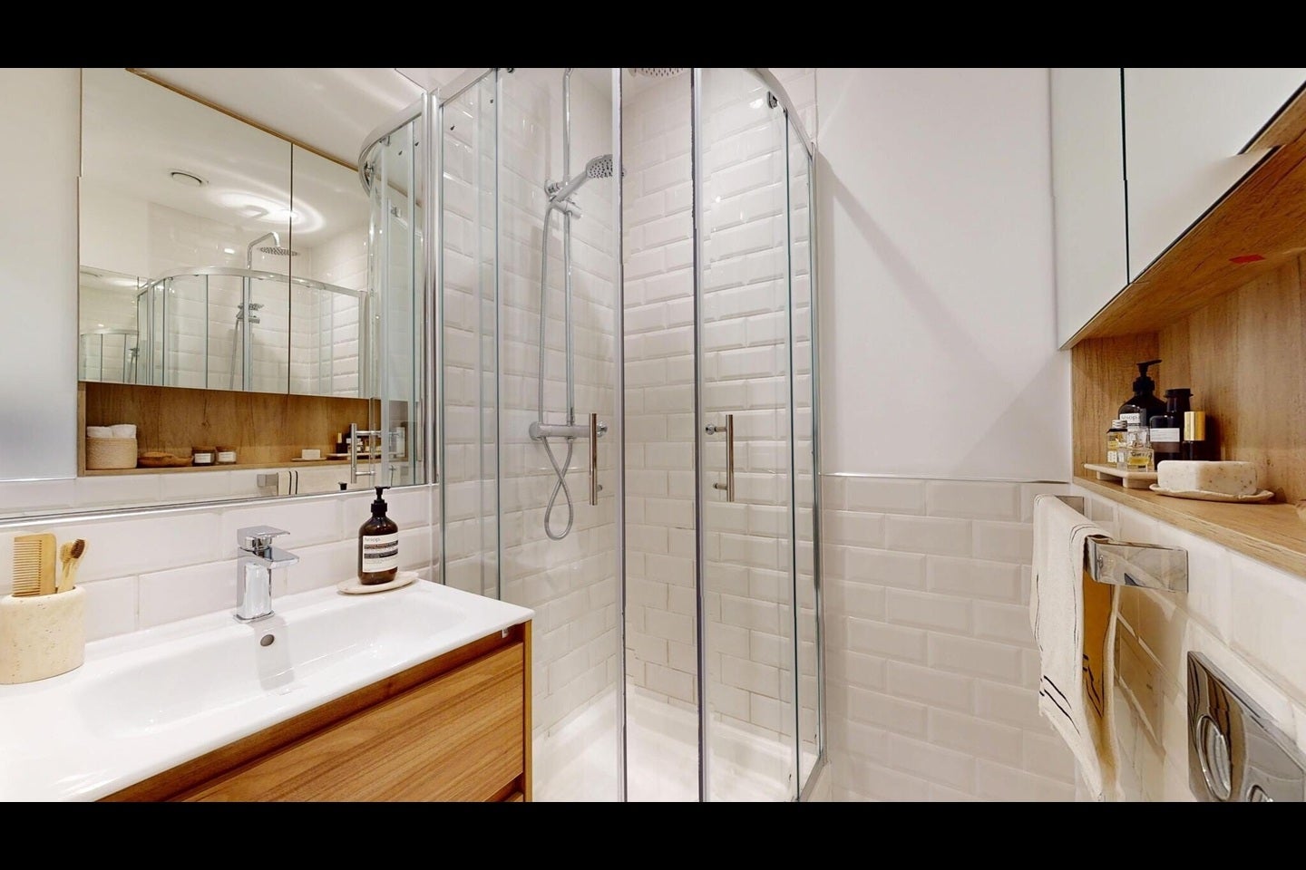 Flat Draycott Place in Greater London