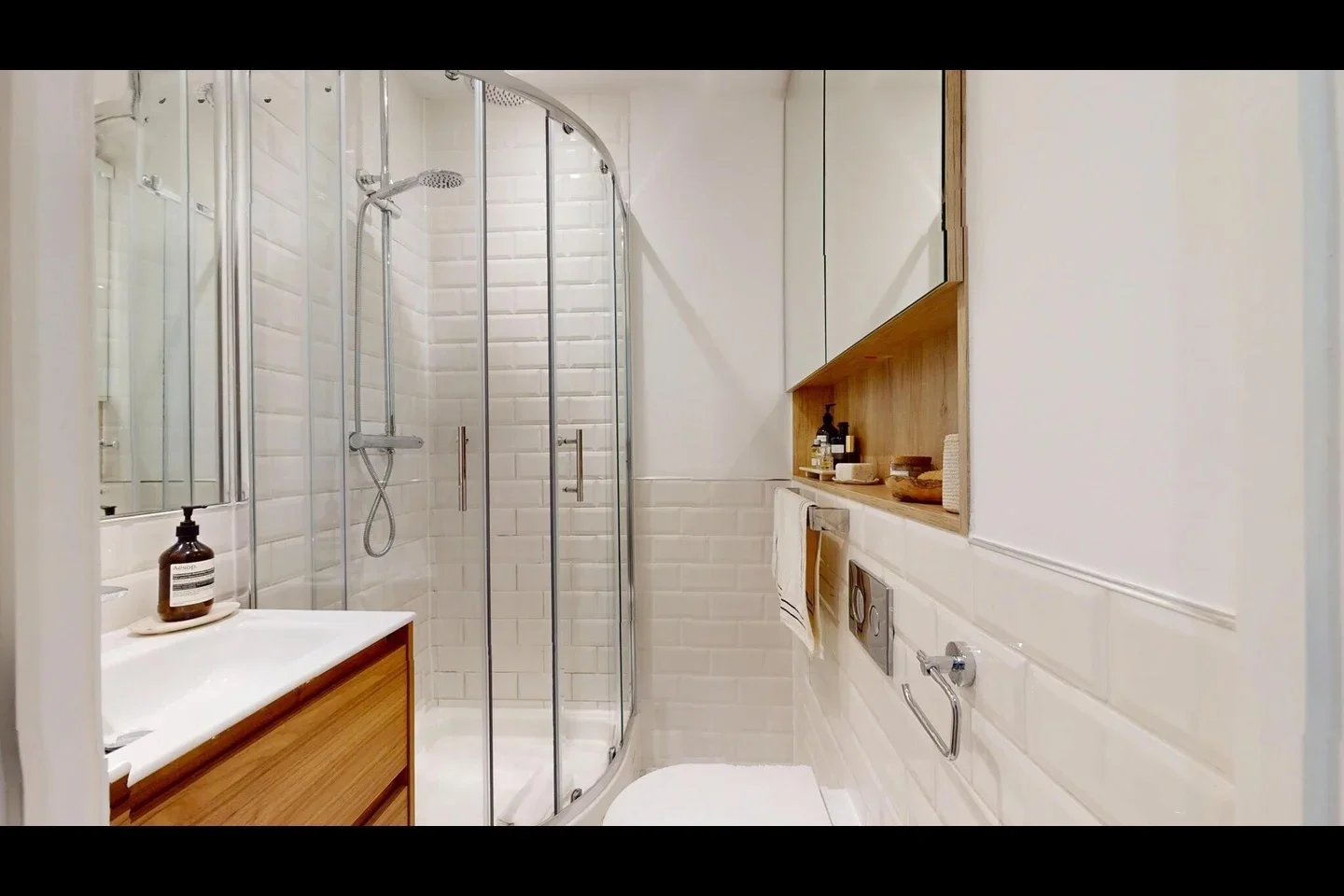 Flat Draycott Place in Greater London