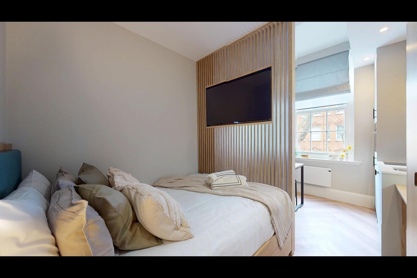 Flat Draycott Place in Greater London