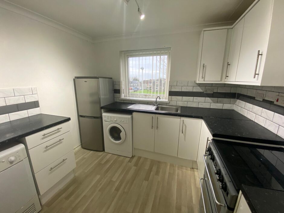 House Whitethorn Place in Sketty