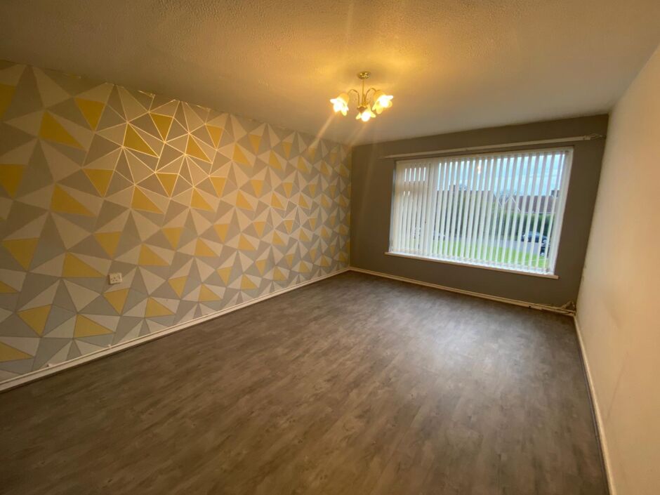 House Whitethorn Place in Sketty