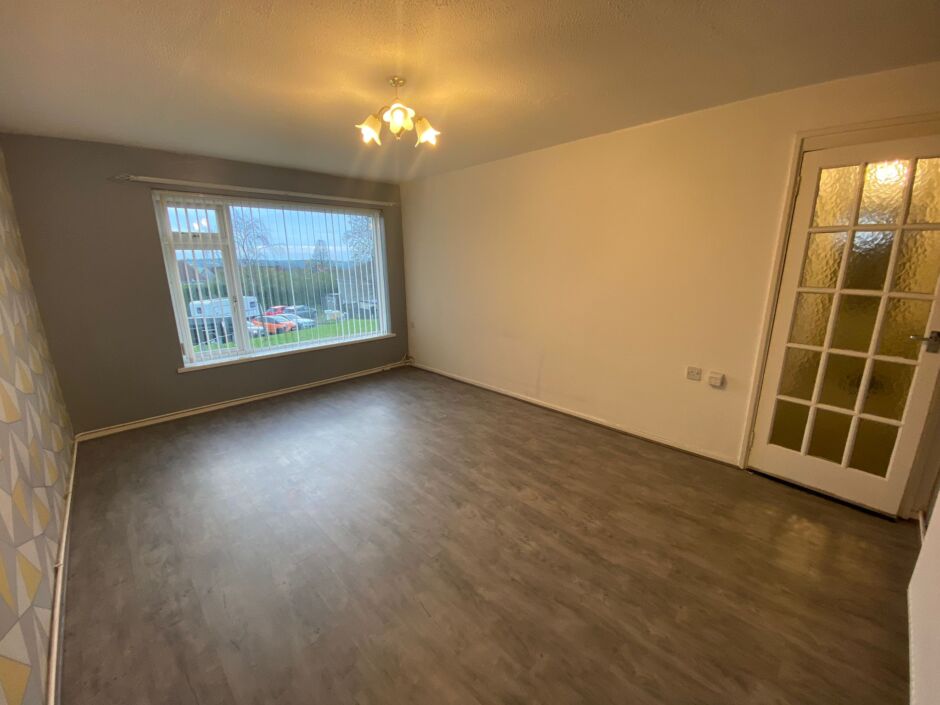 House Whitethorn Place in Sketty