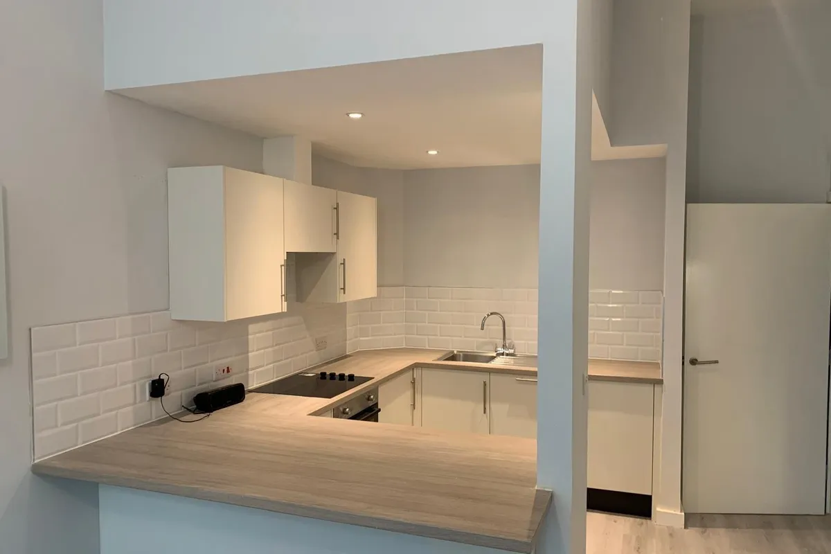 Flat Camlough Walk in Chesterfield