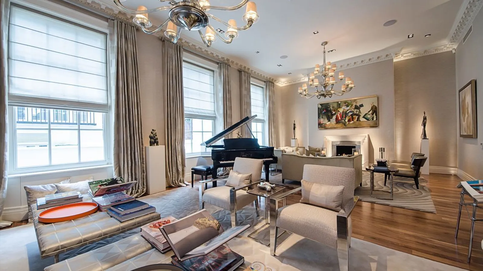 Flat Upper Grosvenor Street in City of Westminster