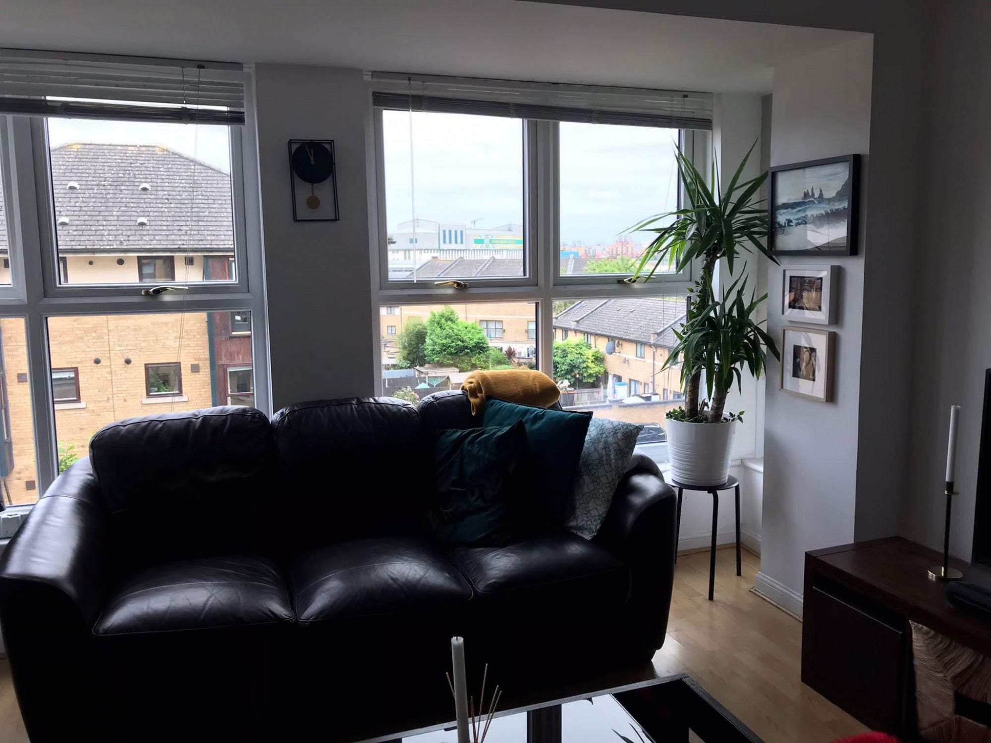 Flat Wesley Avenue in Greater London