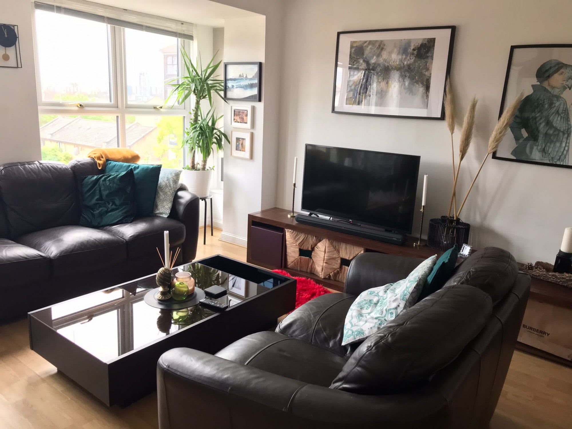 Flat Wesley Avenue in Greater London