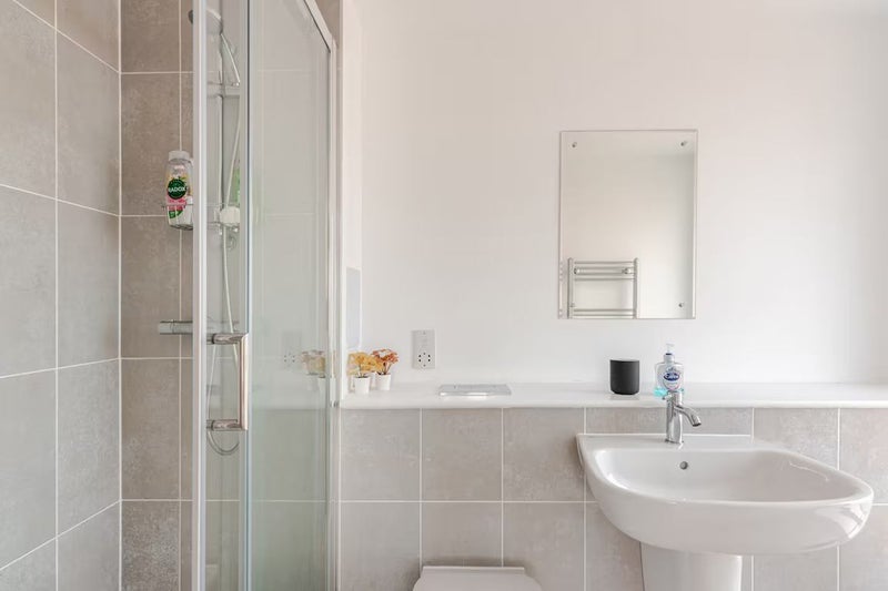 Flat Saxton Lane in Leeds