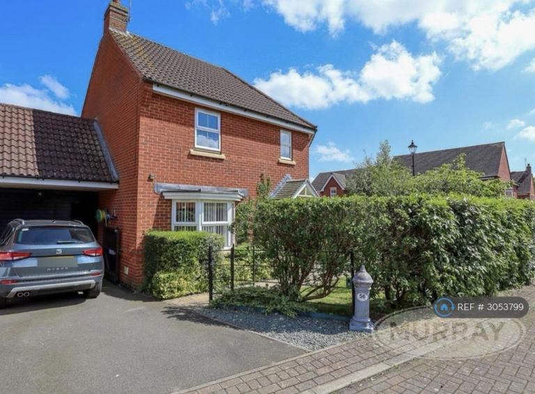 House Firs Avenue in Uppingham
