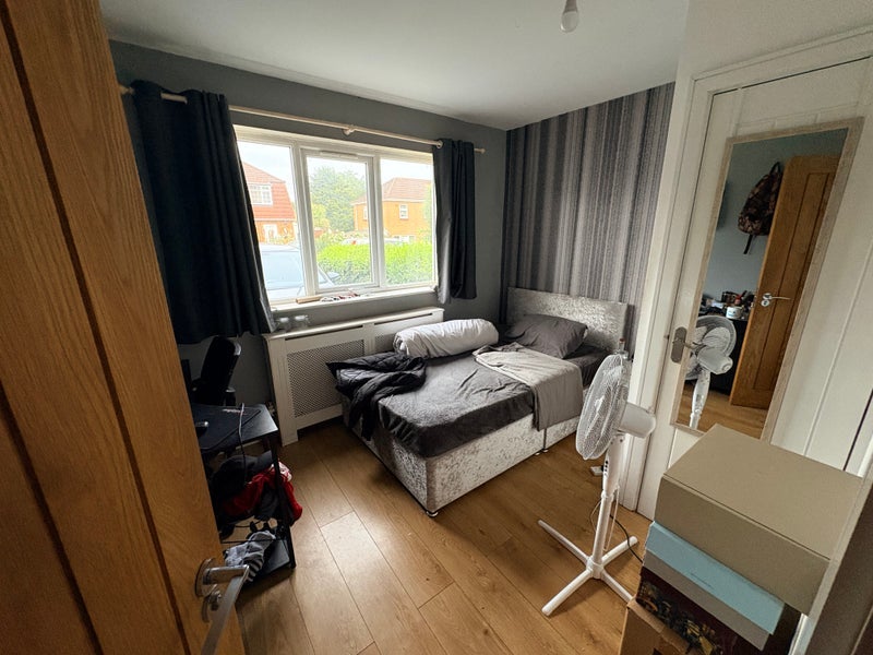 Room Conygre Grove in Bristol