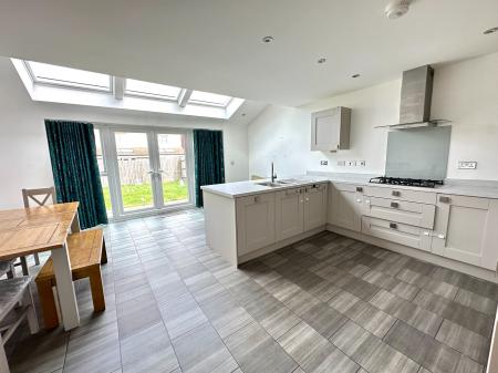 House Bagwall Crescent in Darlaston