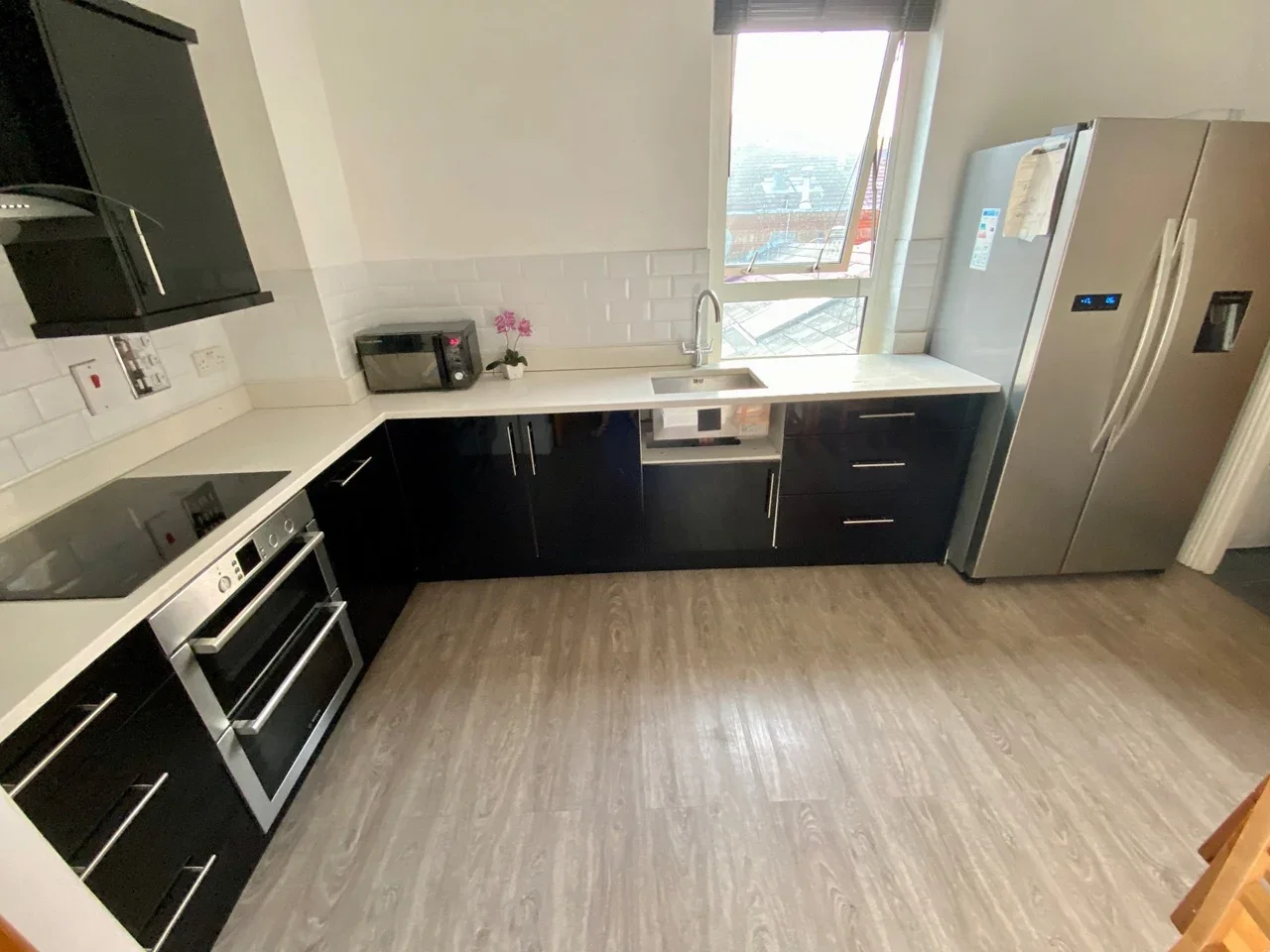 Room Lanark Square in Greater London