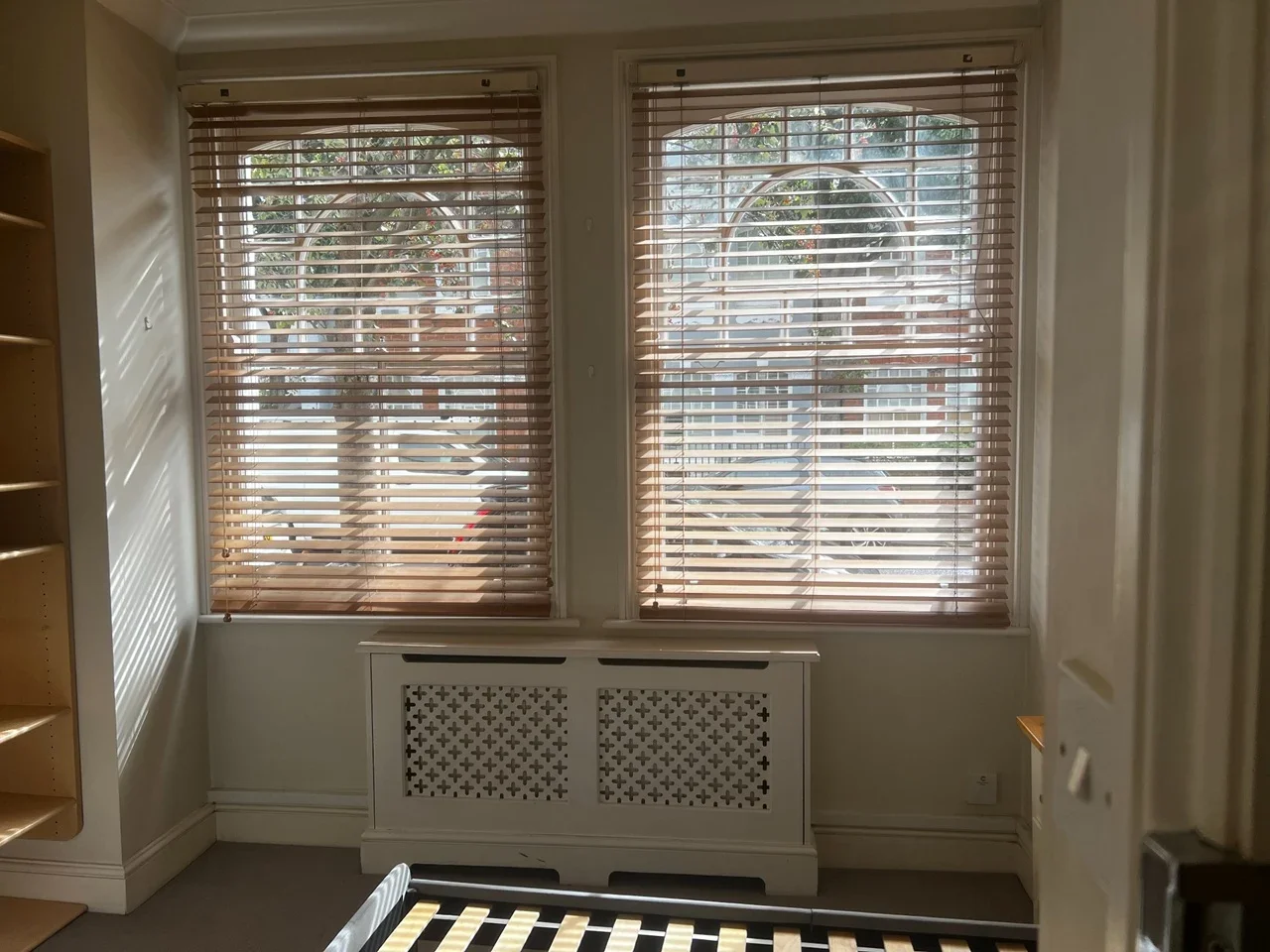 Flat Oakbury Road in Greater London