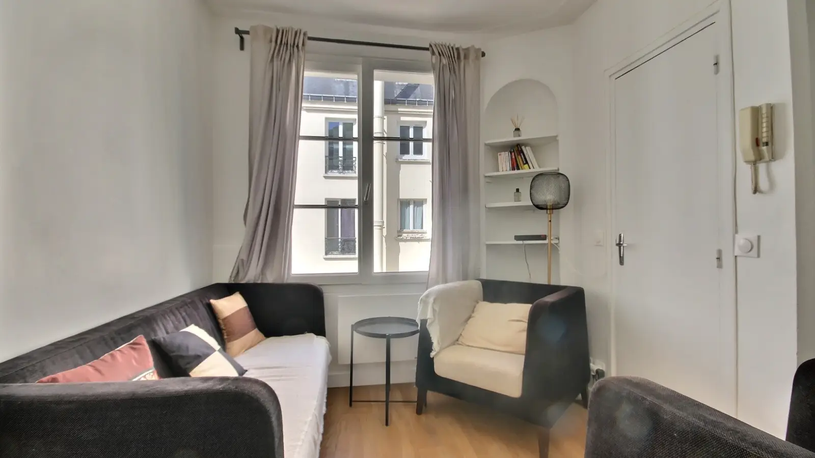 Appartement Rue de la Roquette à Paris