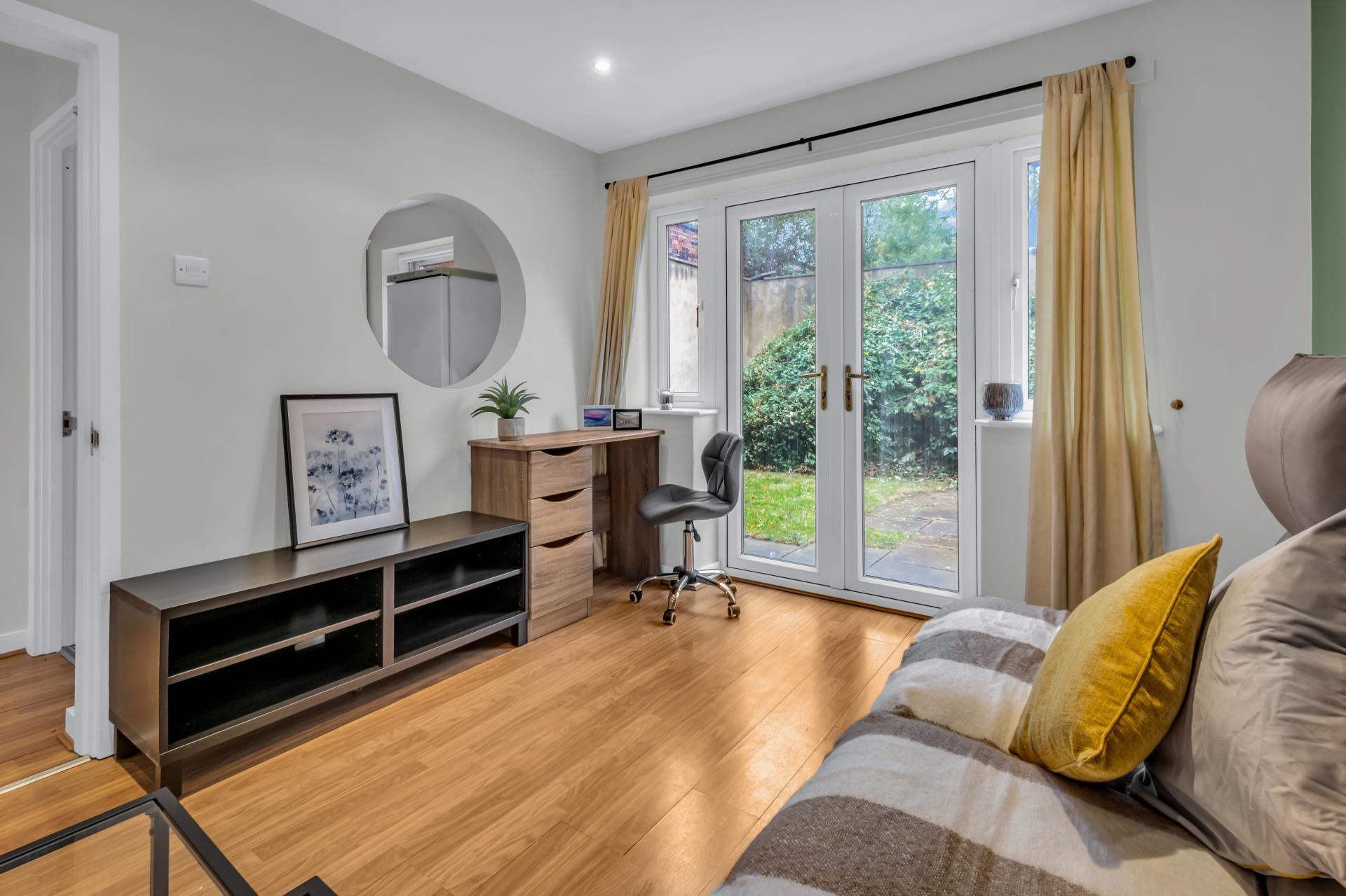 Flat Victoria Terrace in Leeds