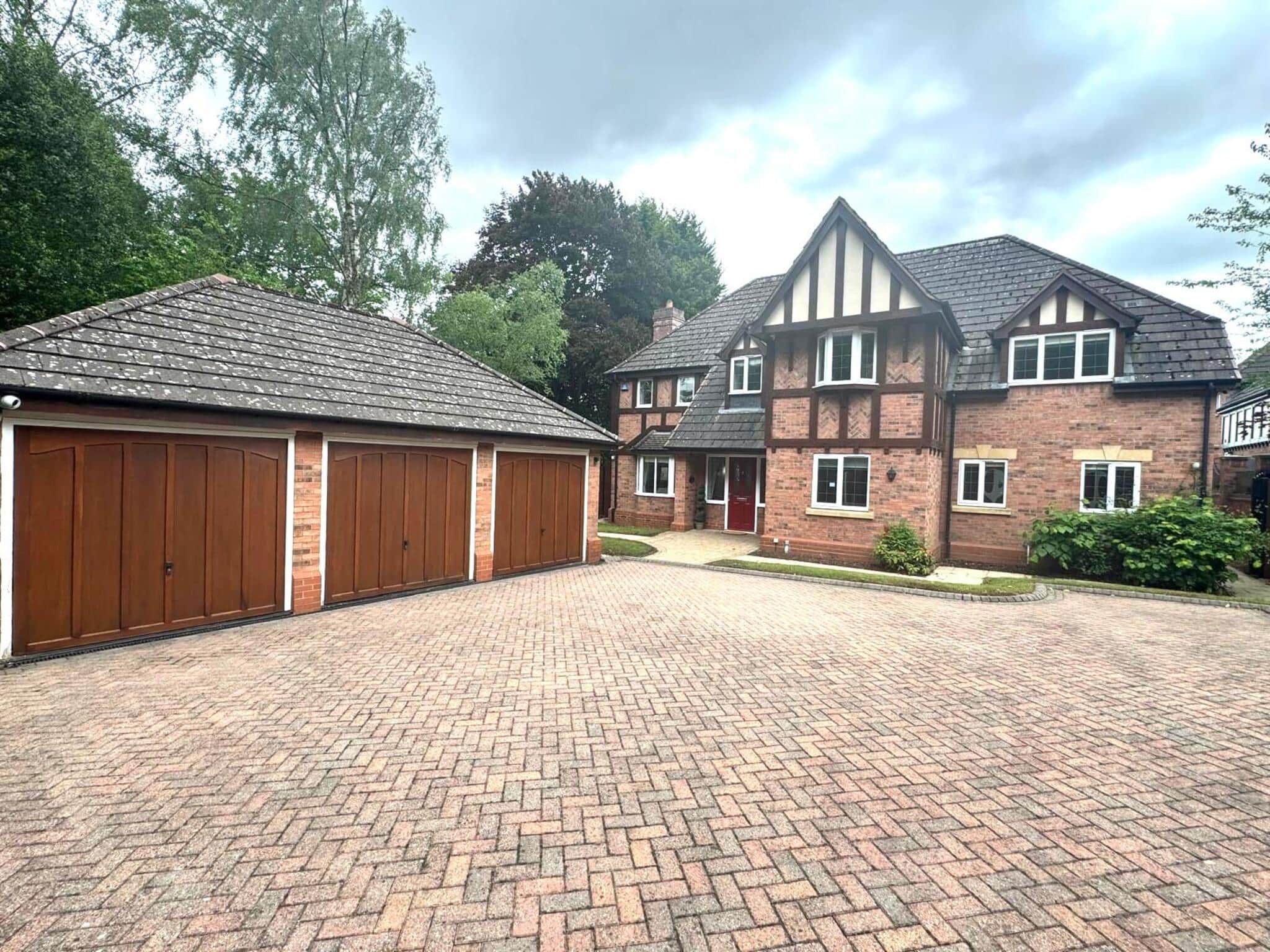 House St Johns Wood in Lichfield