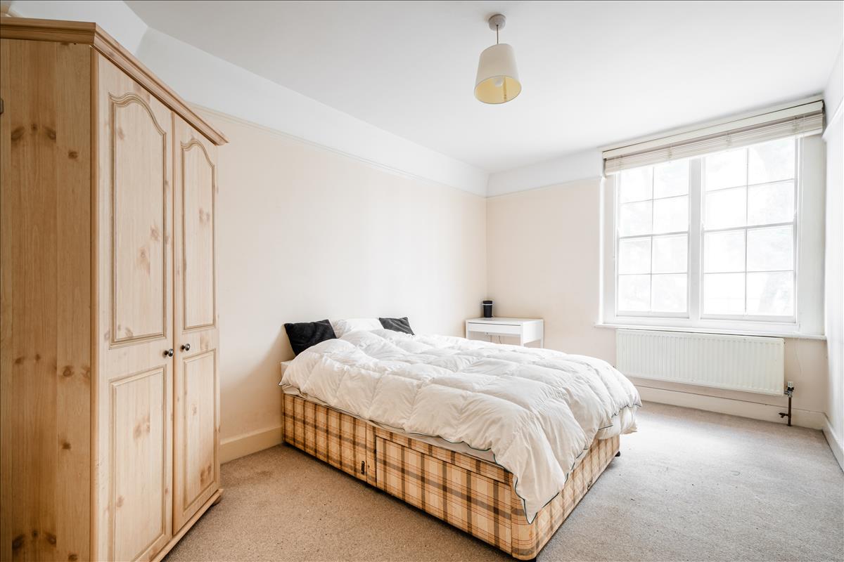 Flat Hastings Street in Greater London