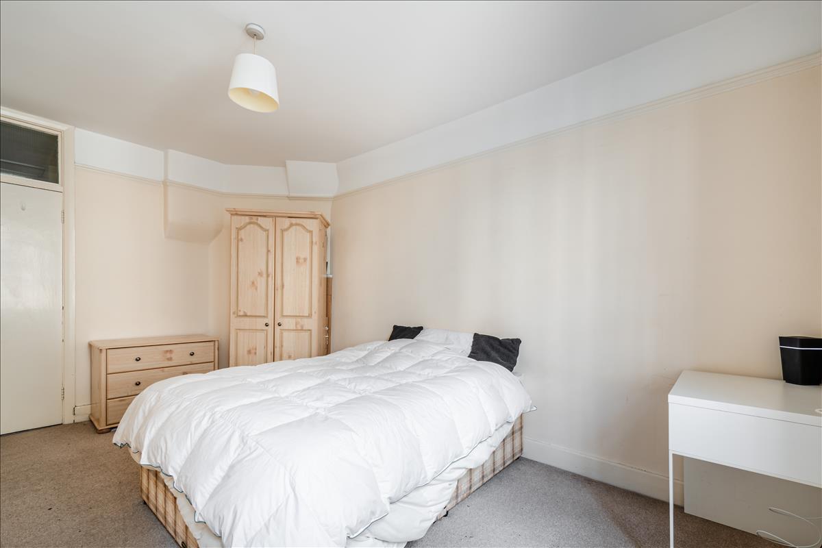Flat Hastings Street in Greater London