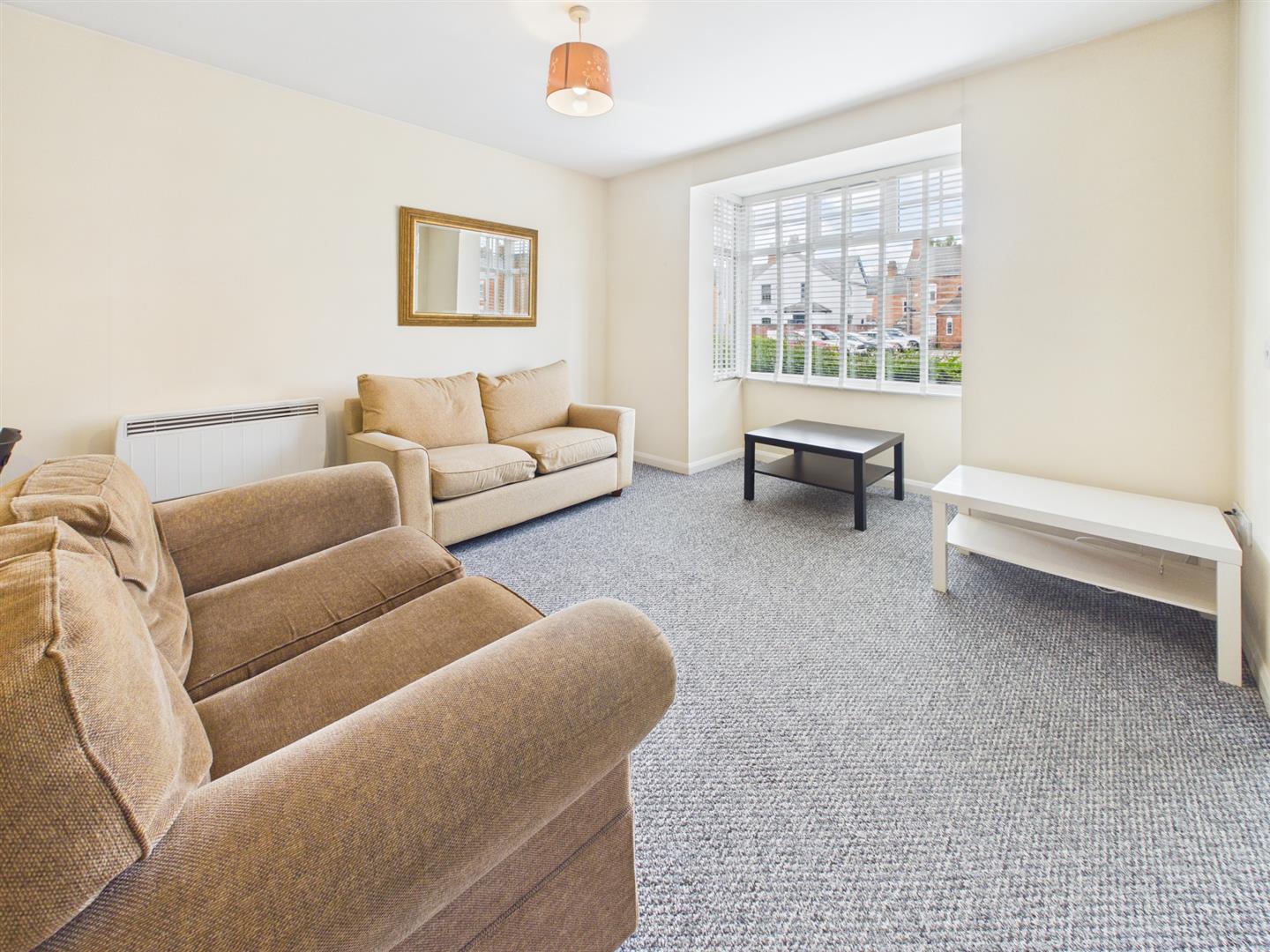 Flat Royland Road in Charnwood
