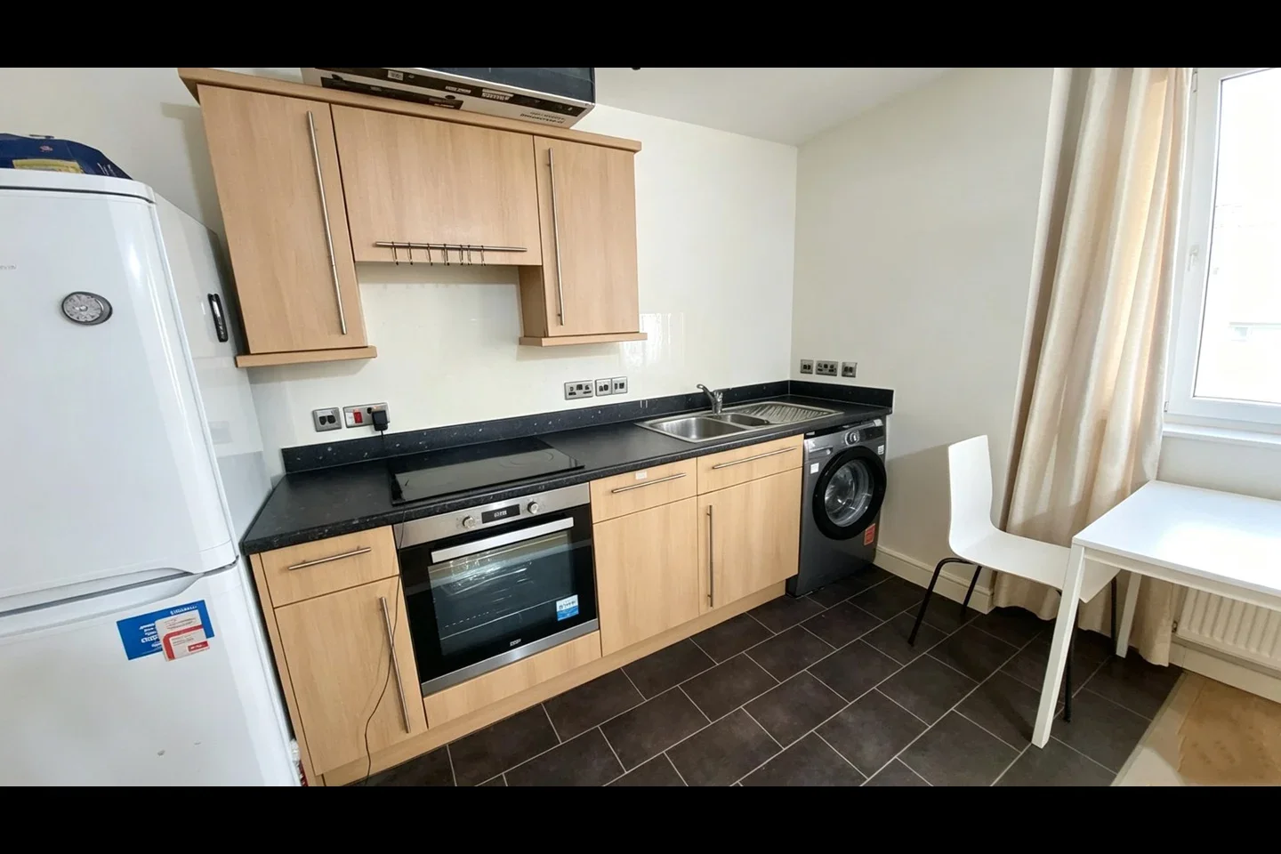 Flat Tanner Close in Greater London