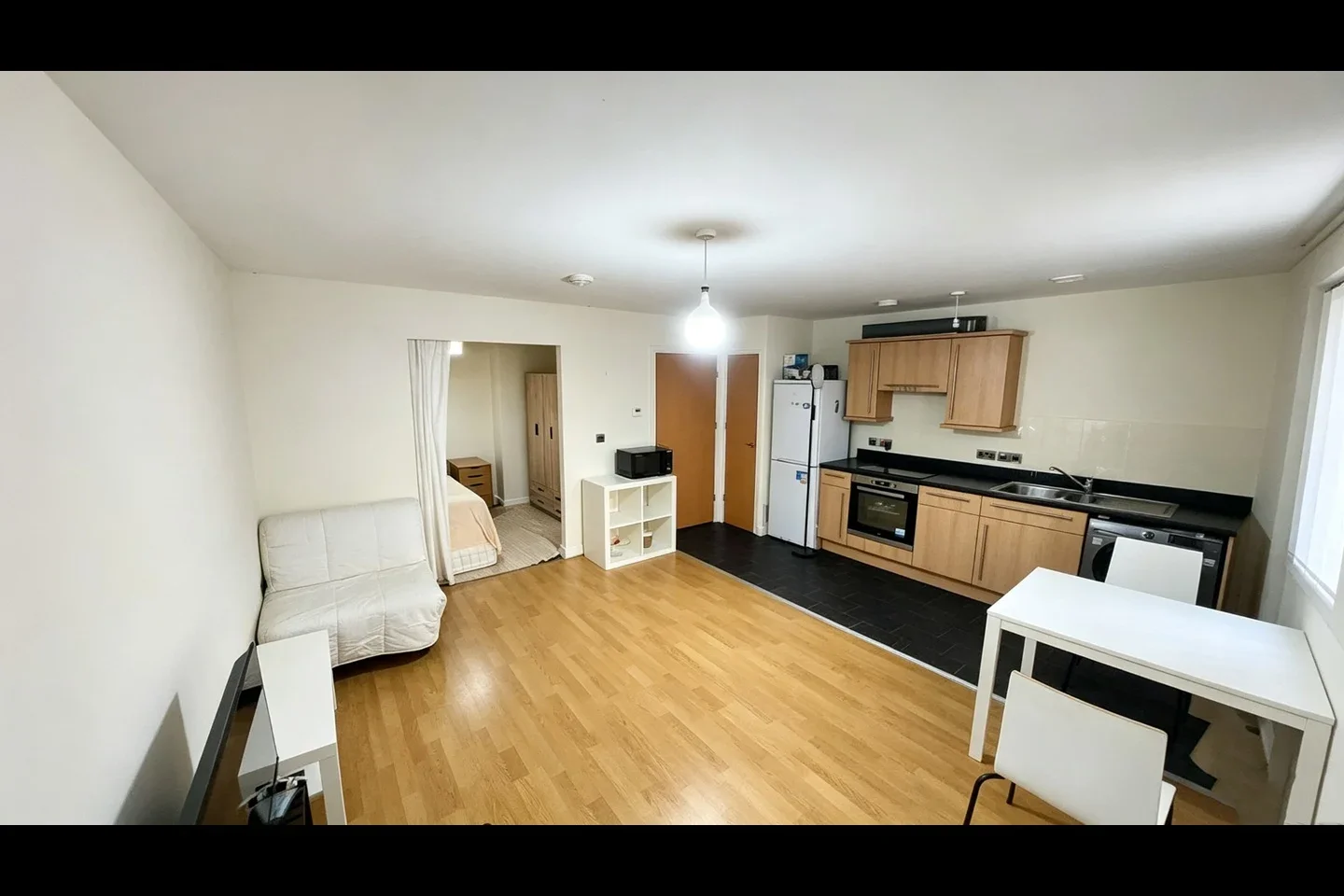 Flat Tanner Close in Greater London