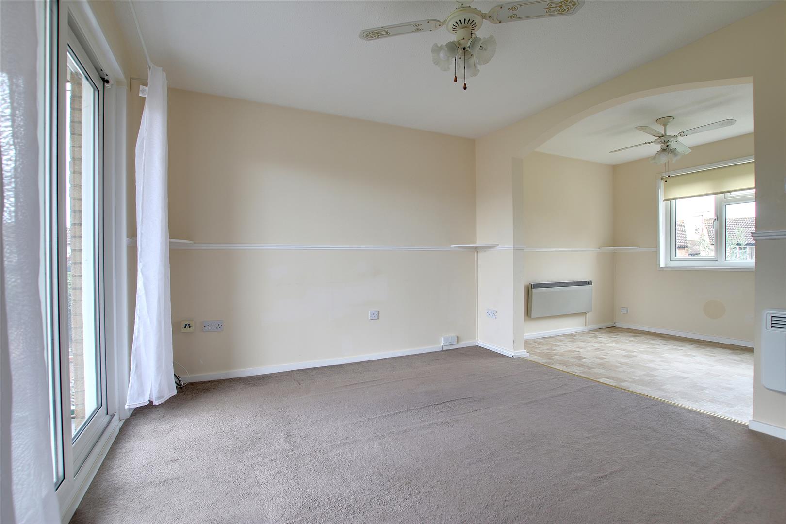 Flat Carnaby Close in Huntingdonshire