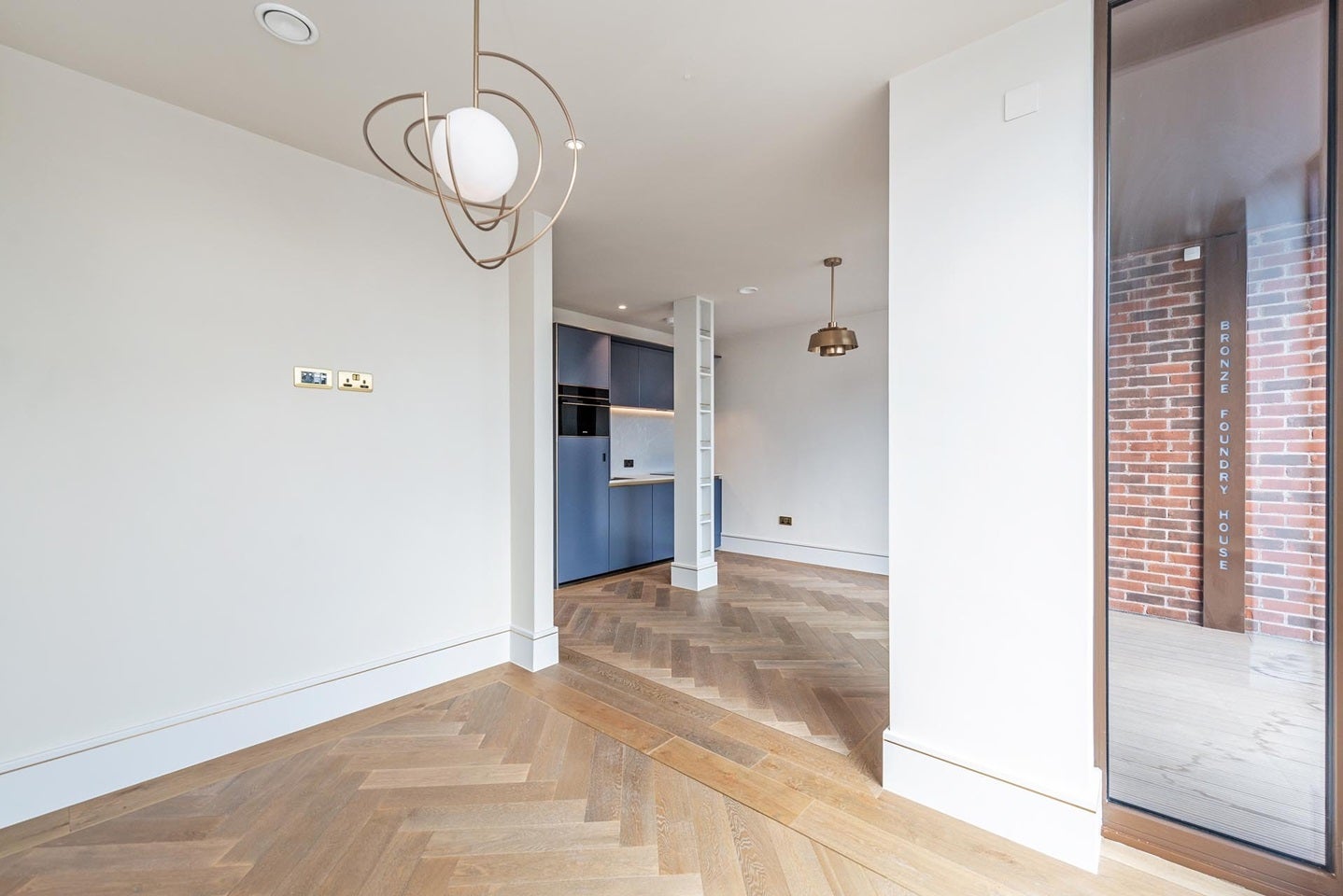 Flat Edith Row in Greater London