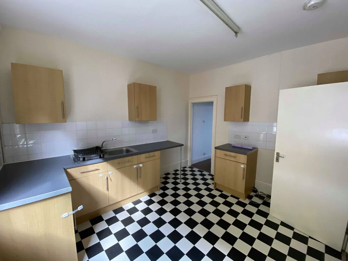 Flat Snargate Street in Dover