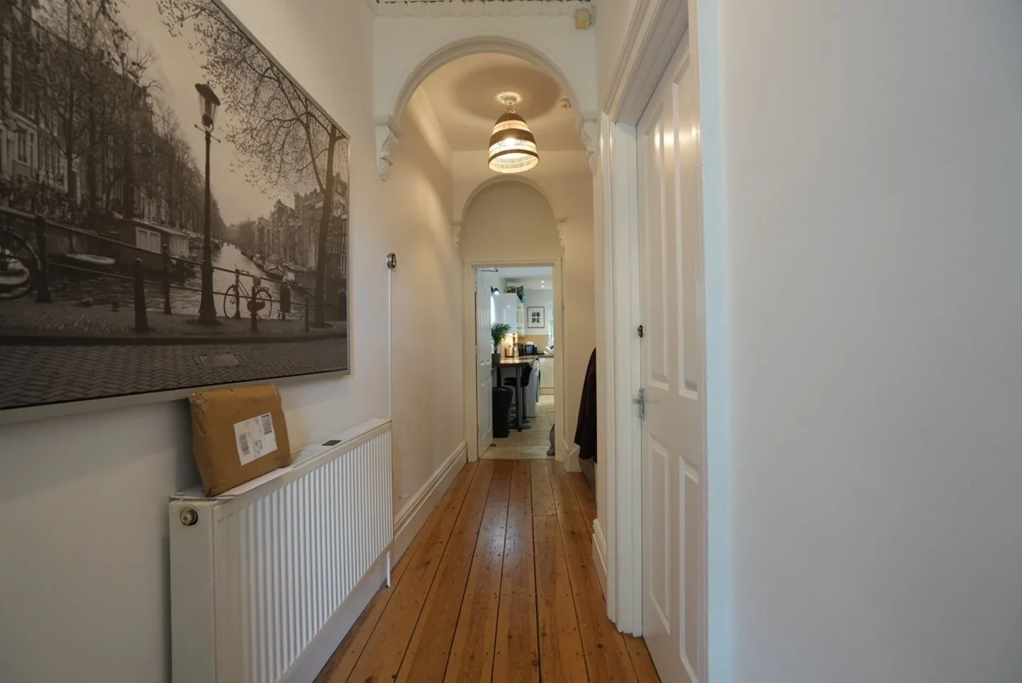Room Fishponds Road in Bristol
