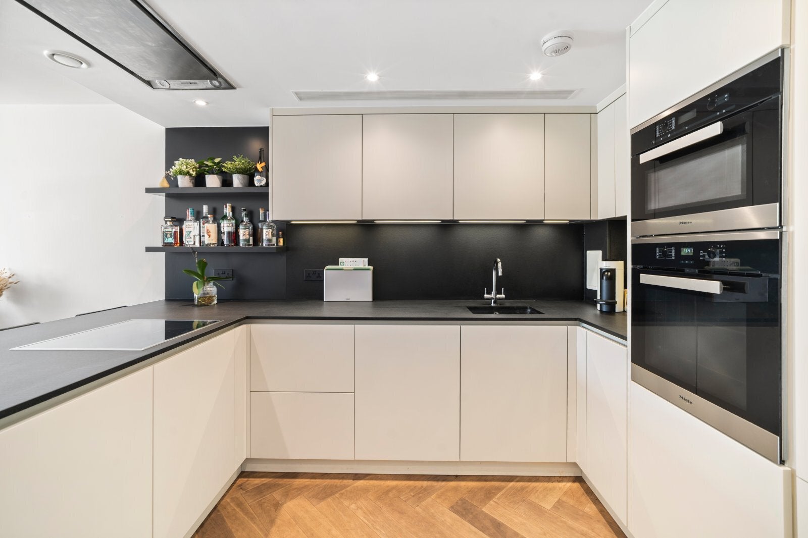 Flat New King's Road in Greater London