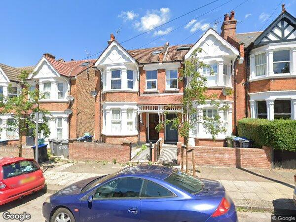 Room Kings Road in Greater London