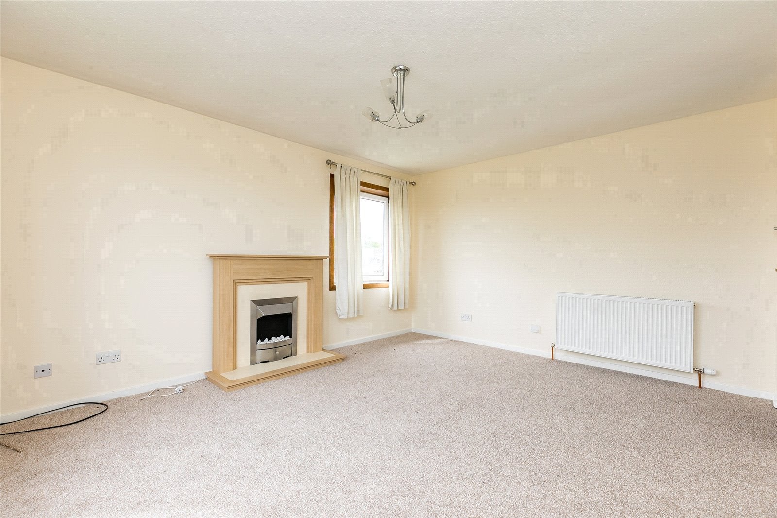 Flat Overhill Gardens in Aberdeen City
