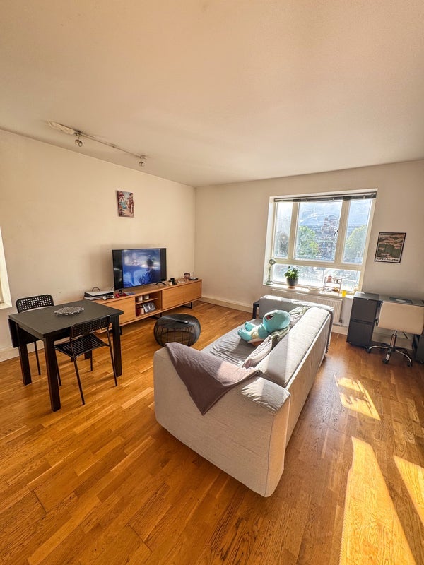 Room Old Kent Road in Greater London