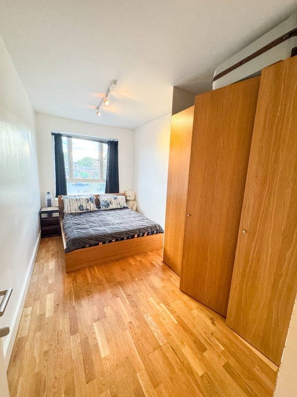 Room Old Kent Road in Greater London