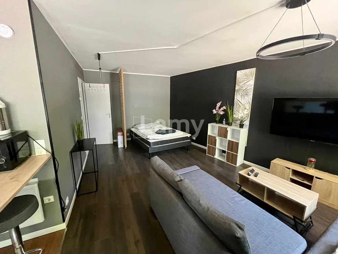 Flat Rue Romain Gary in Montigny-le-Bretonneux