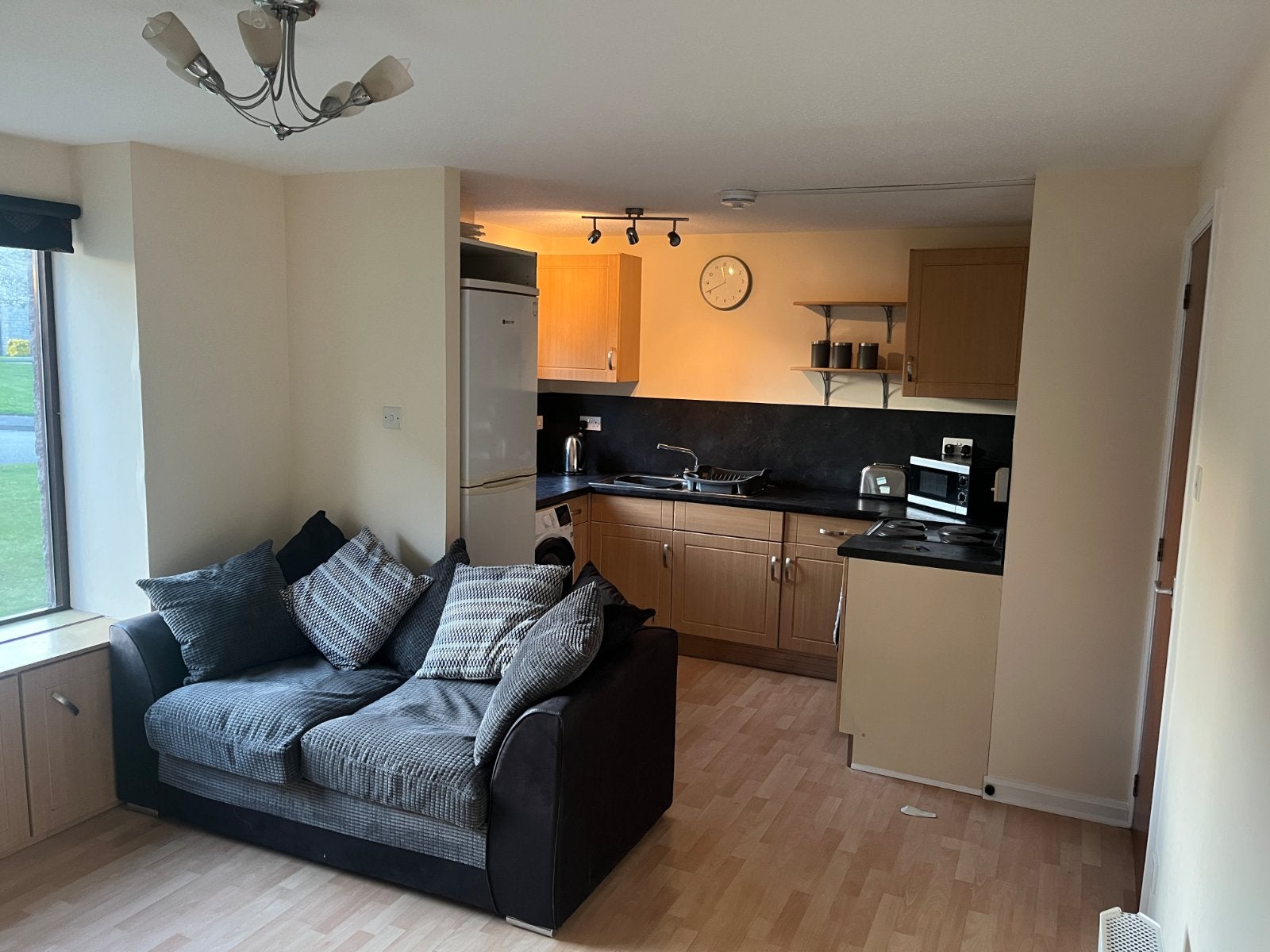 Flat Hutcheon Low Place in Aberdeen City