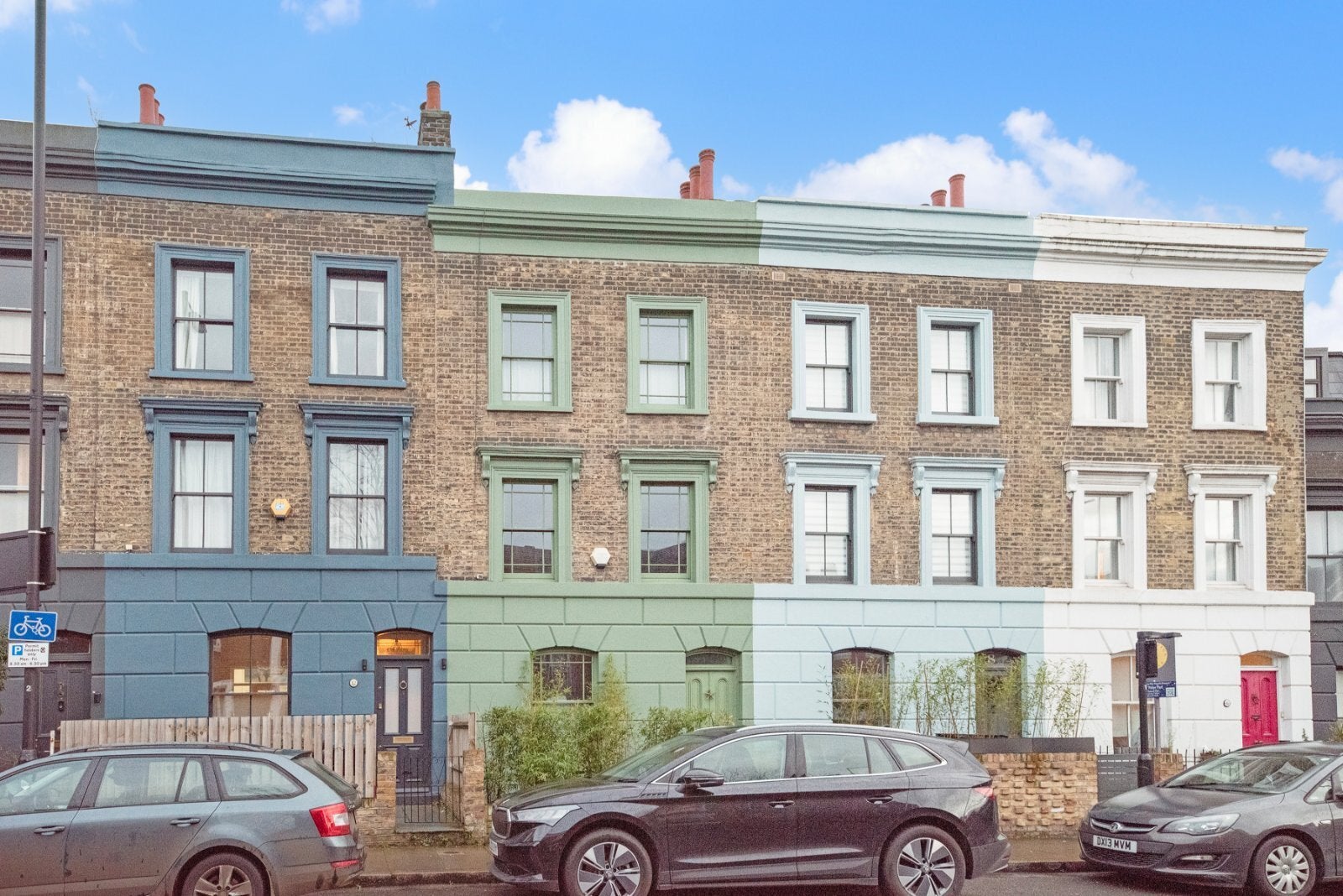 House Cassland Road in Greater London