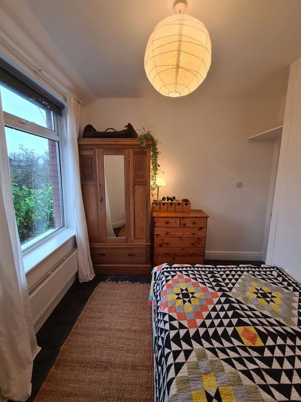 Room College Drive in Manchester