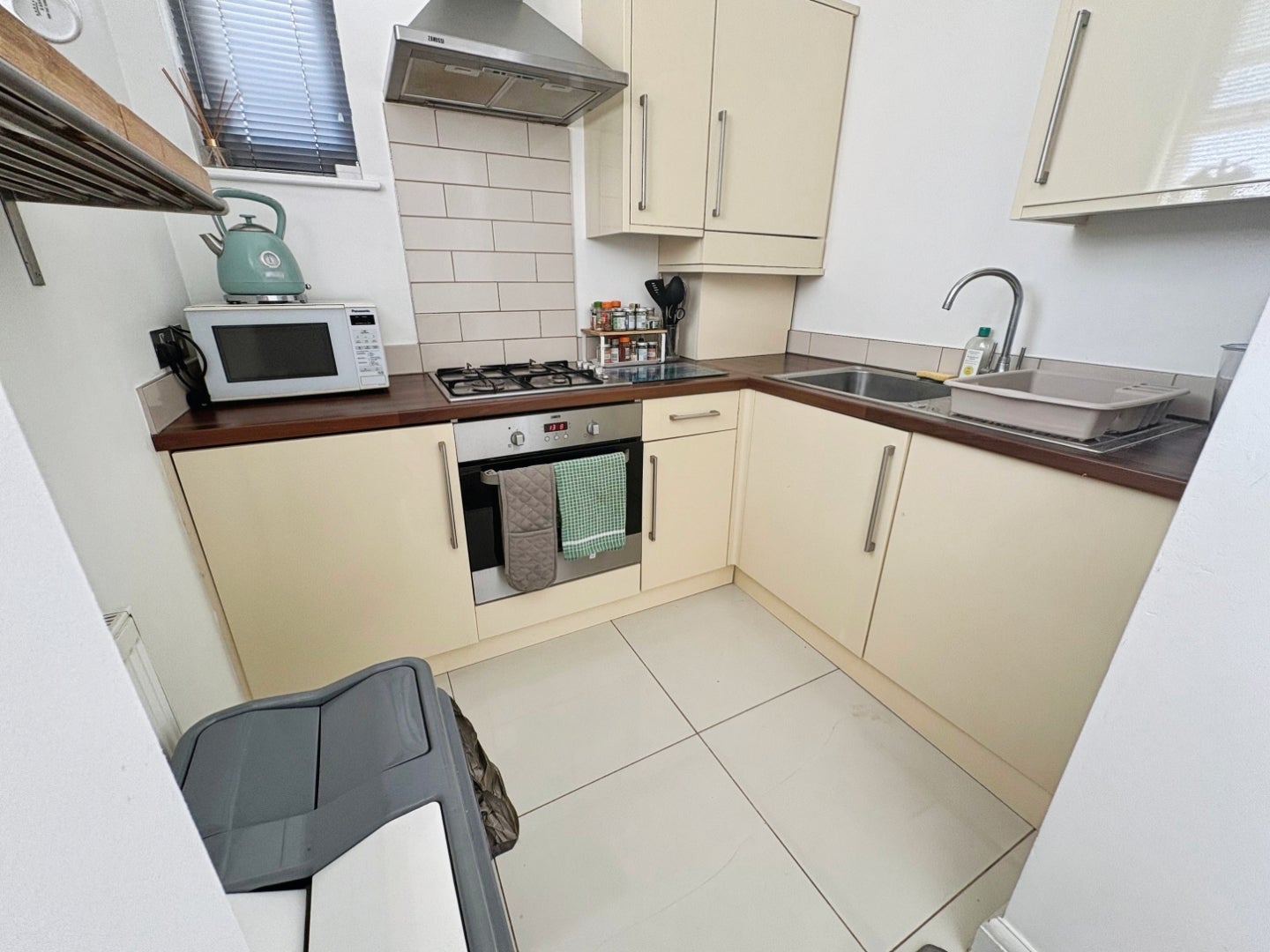 Flat St Vincent's Road in Southend-on-Sea