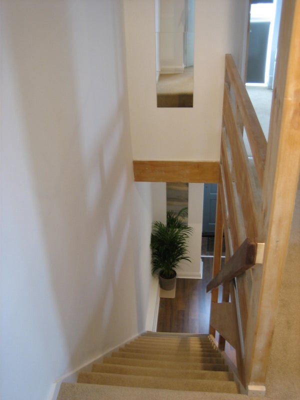 Room Guildford Road in Greater London