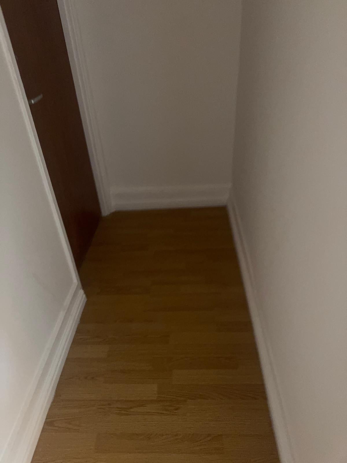 Flat Nuxley Road in Greater London