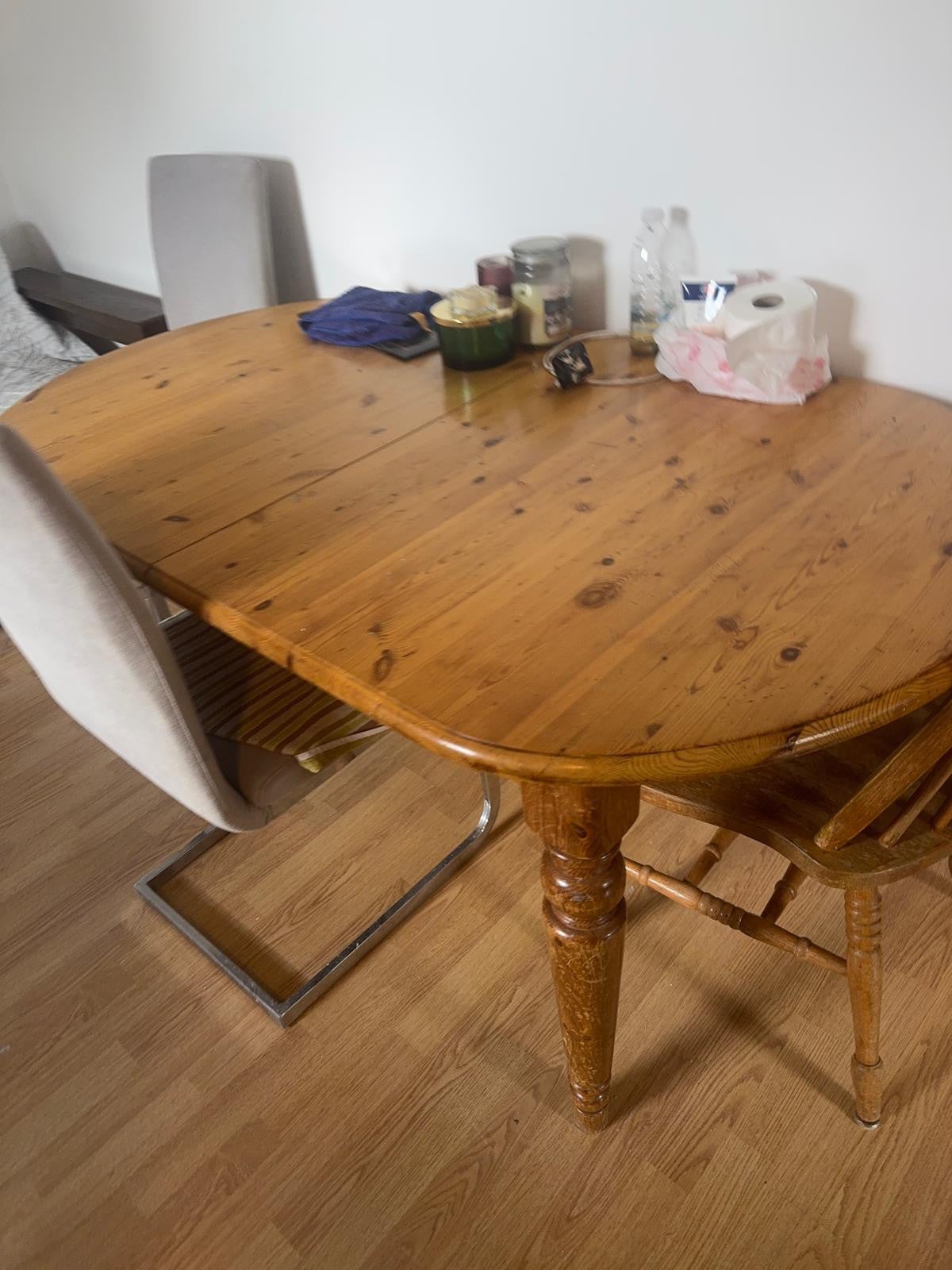 Flat Nuxley Road in Greater London